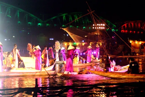 ĐÀ NẴNG - HUẾ – PHONG NHA/ĐỘNG THIÊN ĐƯỜNG 2 NGÀY 1 ĐÊM