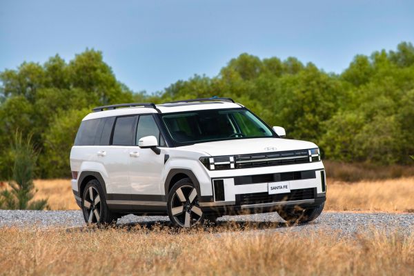 XE ĐƯA ĐÓN SÂN BAY CAM RANH - PHÍA BẮC NHA TRANG